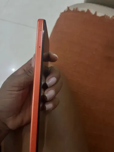 Celular em bom estado 