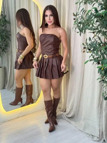 Vestido Patty nordestina couro fake
