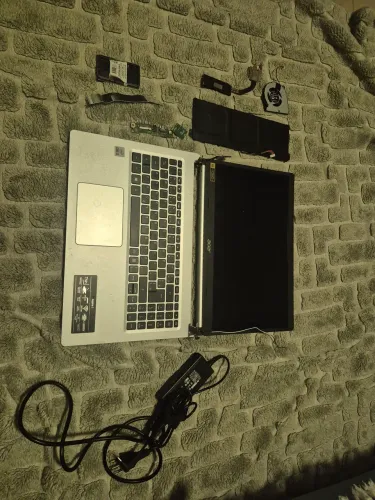 Acer aspire 5 (carcaça envio)