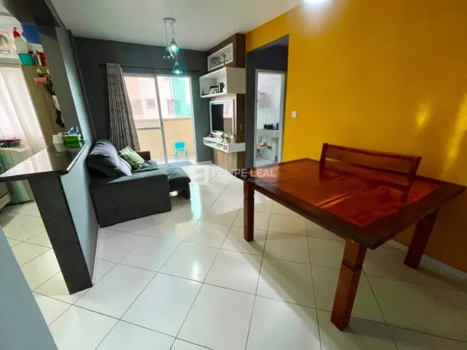Apartamento em Areias - São José, SC