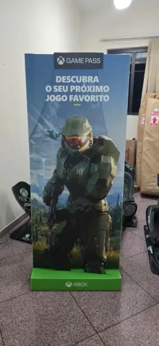 Vendo totem do Halo 1,65 de altura - novo