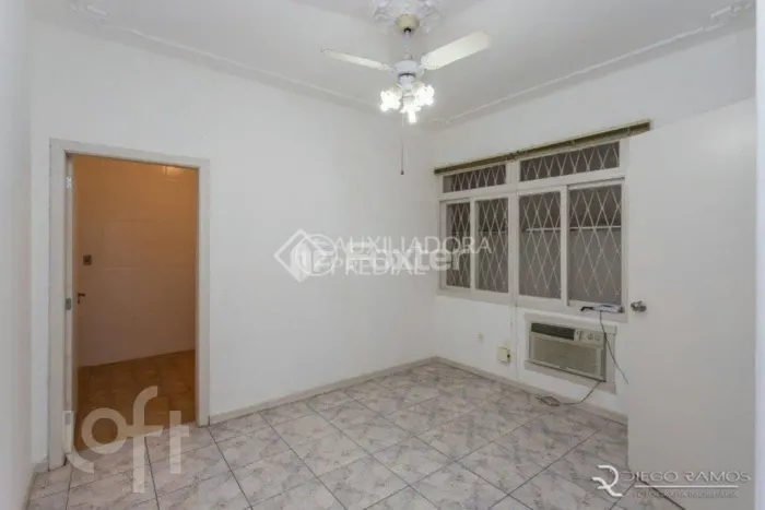 Apartamento à venda Rua General João Telles, Bom Fim - Porto Alegre