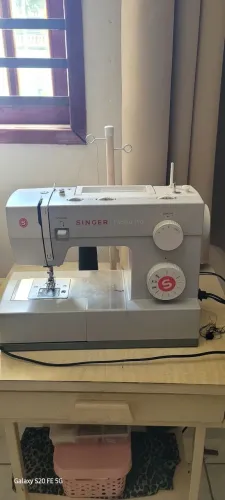 Maquina de costura Singer facilita pro 4411 
