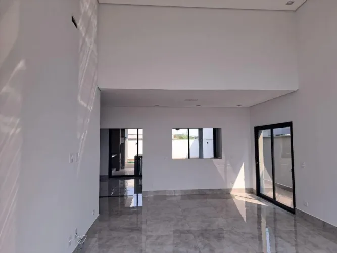 Casa à venda em Piracicaba, Água Seca, com 3 suítes, com 234.74 m², Cond. Moinho Vermelho