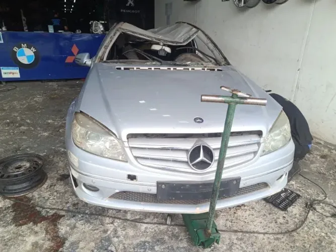 MERCEDES CLC 200 KOMPRESSOR 1.8 2009 PARA RETIRADA DE PEÇAS