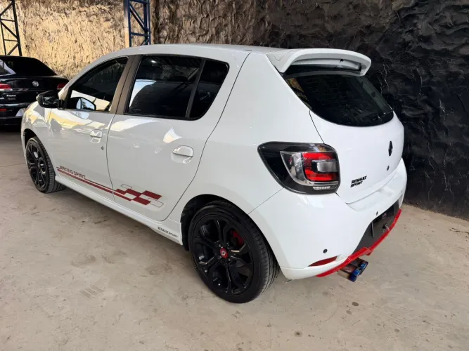 Renault Sandero RS Racing Spirit Flex 2.0 16V 5P 2018