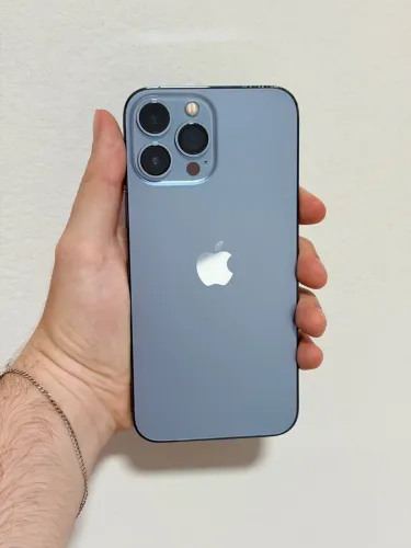 iPhone 13 Pro Max 256GB Azul - Bateria 88%