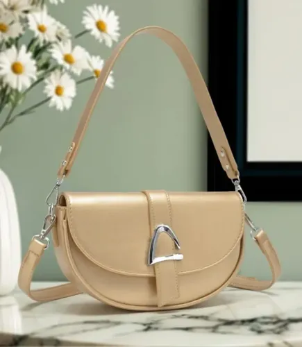Bolsa Dourada Meia Lua