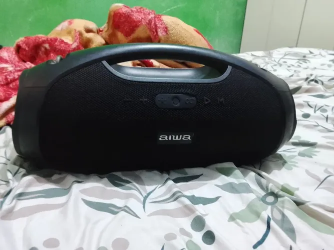 Caixa de som original Aiwa pra retirada de peças não liga mais 