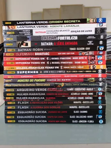 Quadrinhos DC Capa Dura Panini