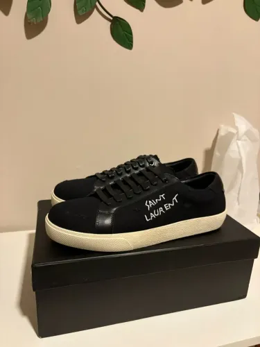 Tênis Yves Saint Laurent preto ORIGINAL (tamanho EU42)
