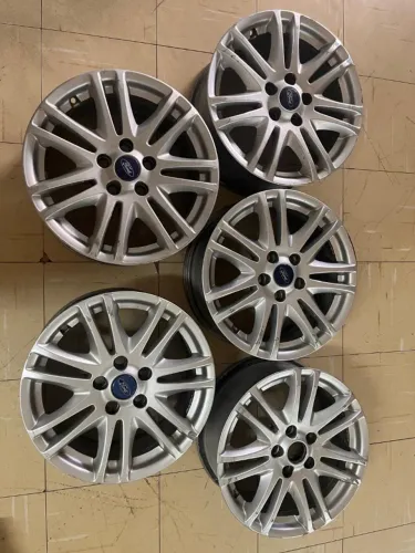 Conjunto 5 Rodas Aro 16 Ford FOCUS 2012