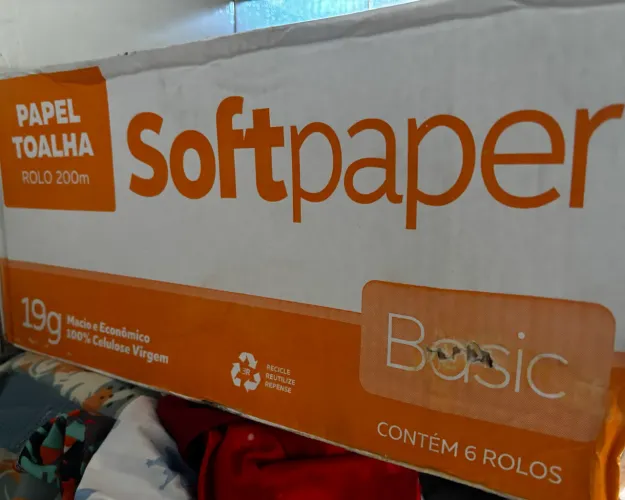 Vendo caixa de papel toalha