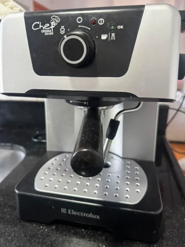 Cafeteira semi nova