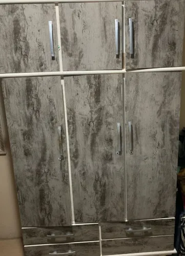 Guarda roupa de solteiro