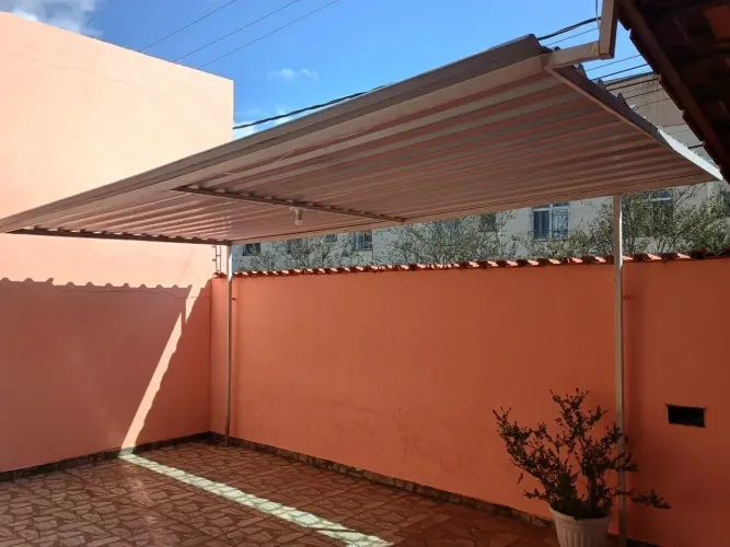 Vende- se cobertura para carro