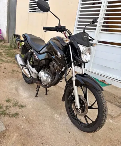Fan 160 . 2023 . só transferir $ 14.200,00