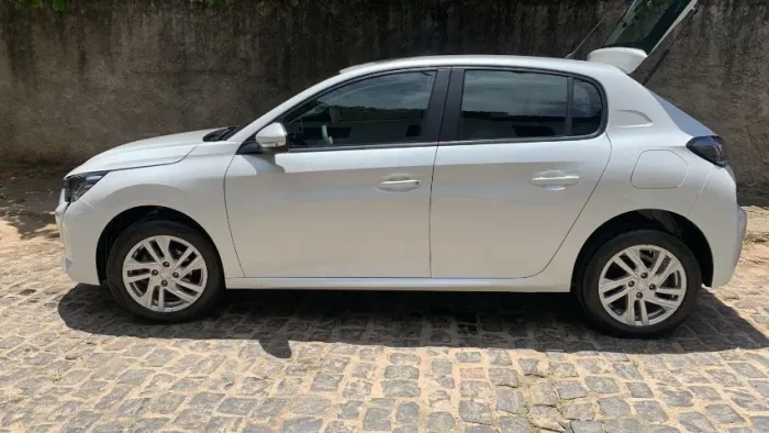 Peugeot 208 Active 1.6 Flex 16V 5P AUT 2023