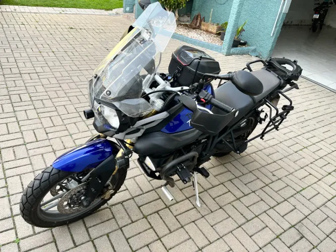 Triumph Tiger 800