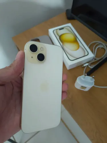 iPhone 15 semi novo leia a descrição