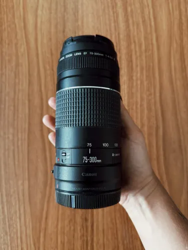 lente canon ef 75-300mm f/4-5.6
