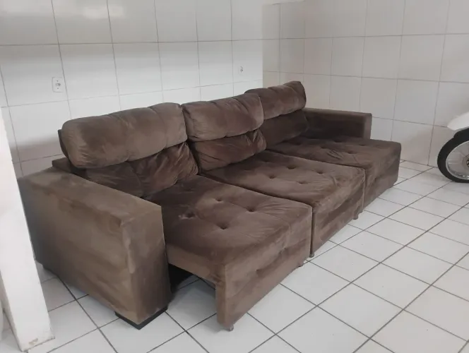 Sofá Retrátil Suede