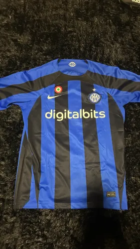 Camiseta Inter de Milão 2022-23