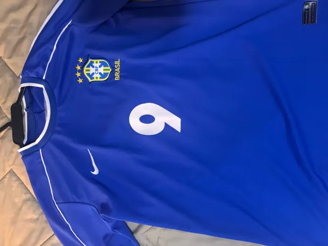 Camisa Brasil 1998 Azul tamanho M - Ronaldo