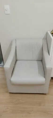 Poltrona Bege Recepção Consultório Dentista Balaqui Decor