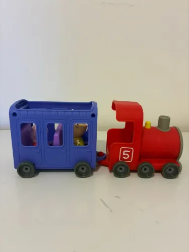 Peppa Pig Trem da Senhora Coelho