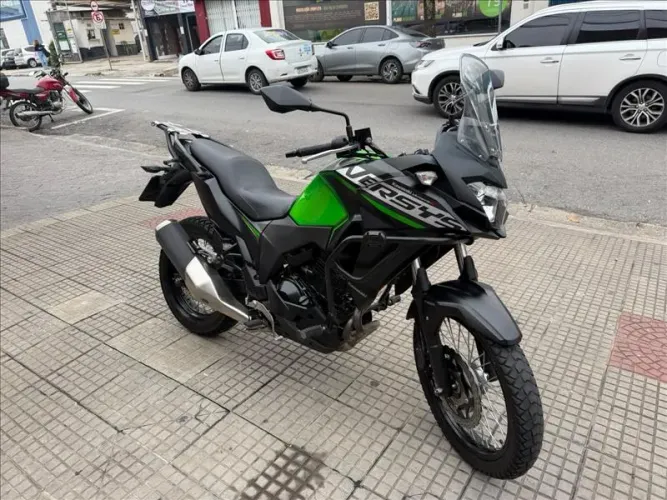 Kawasaki Versys-x 300