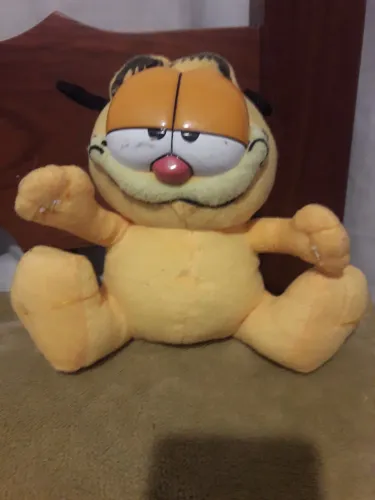 Pelúcia Garfield