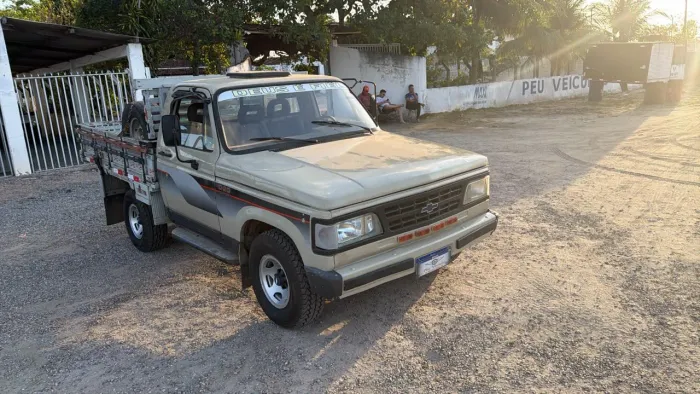 Chevrolet D-20 S / Luxe 3.9/4.0 Diesel 1994