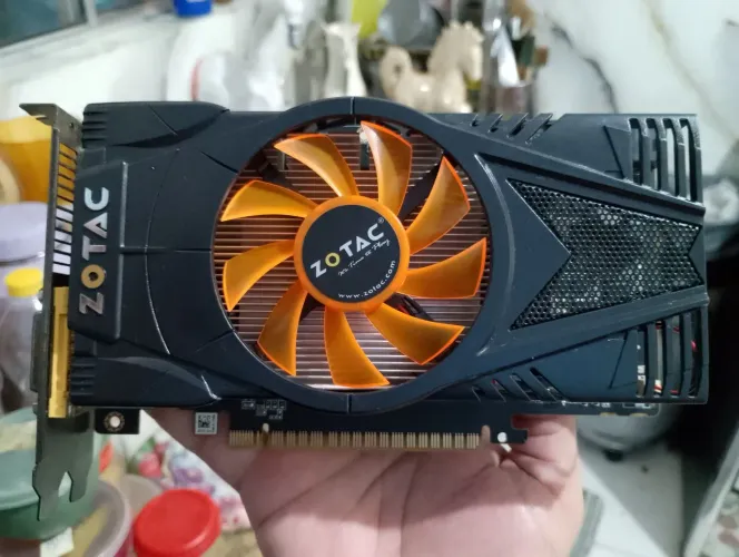 Placa De Video Geforce GTX 550 TI AMP EDITION 