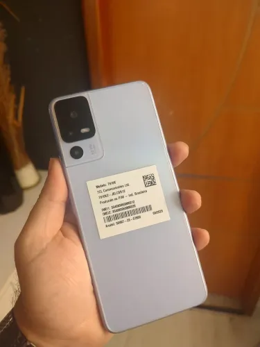 TCL SE40 de 256 GB ? zerado