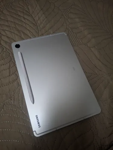 Tablet Samsung S9 FE Lavanda 128gb e 6gb ram