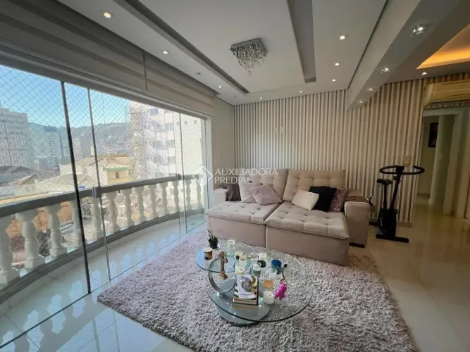 Apartamento à venda no Centro de Florianópolis | 3 dormitórios | 117 m² privativos