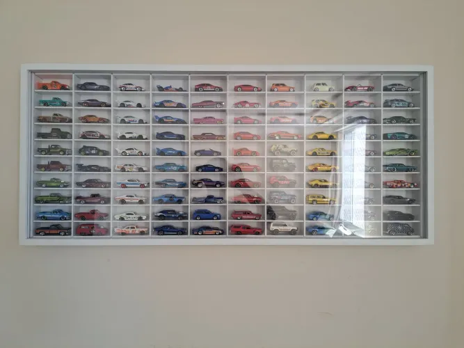 Hot Wheels novos sem avarias