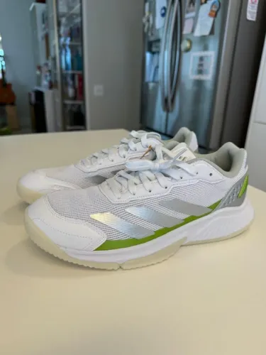 Tenis Adidas Courtquick 40/41