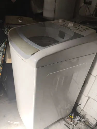 Máquina de lavar roupa Electrolux 8 kilos