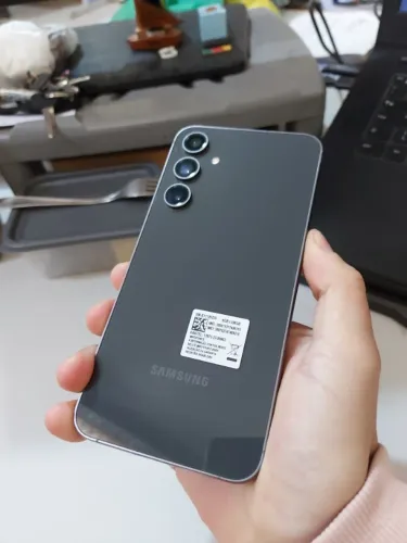 Samsung Galaxy S23 FE