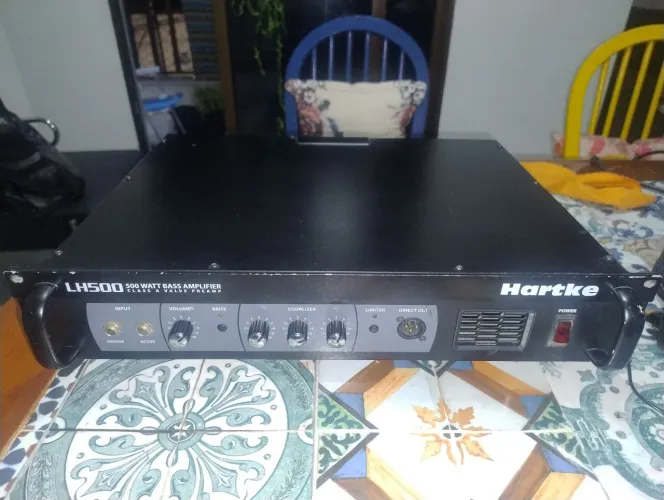 Amplificador para baixo Hartke lH500