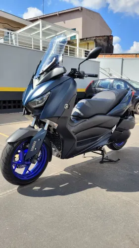 Xmax 250 Azul
