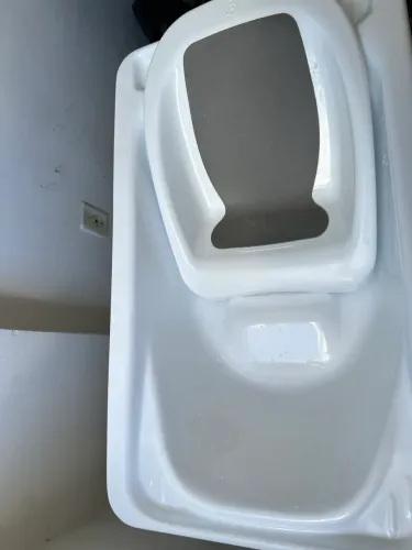 Banheira de bebê semi nova