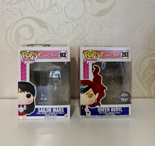 Quatro caixas Sailor Moon