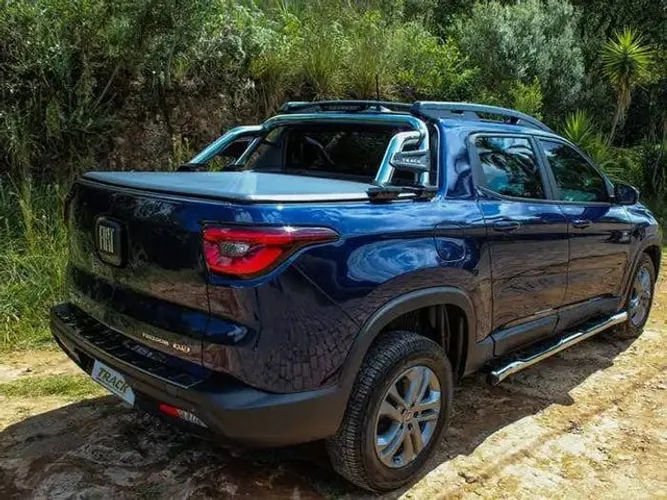 Estribo oval cromado Fiat Toro 2017 2018 2019 2020