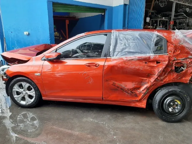 sucata chevrolet onix