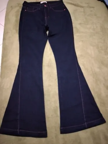 Calça jeans Flare
