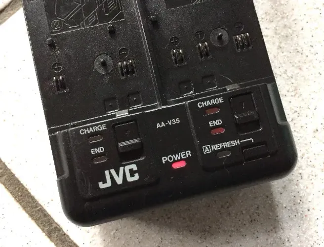 Carregador Duplo De Bateria Jvc Aa V35u - Cabo Filmadora