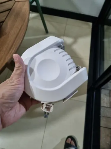 Varal de teto retrátil para área externa